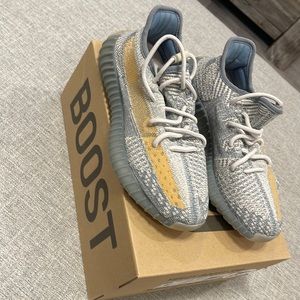 Yeezy boost 350 V2